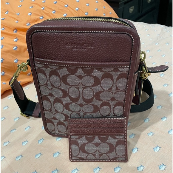 Coach Handbags - Coach Sullivan Crossbody